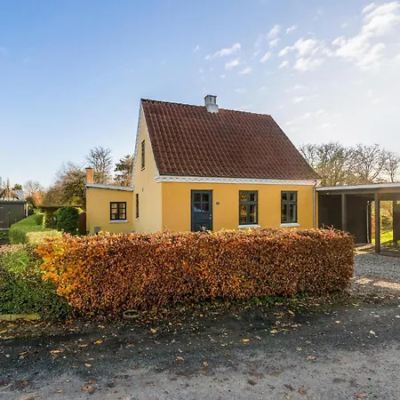 Two-bedroom In Feriehus Rudkøbing